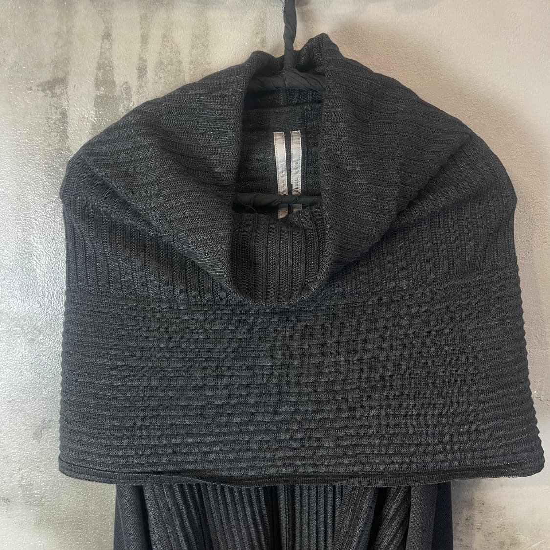 19ss 릭오웬스 드레이프 슬리브리스 탑 상품이미지4