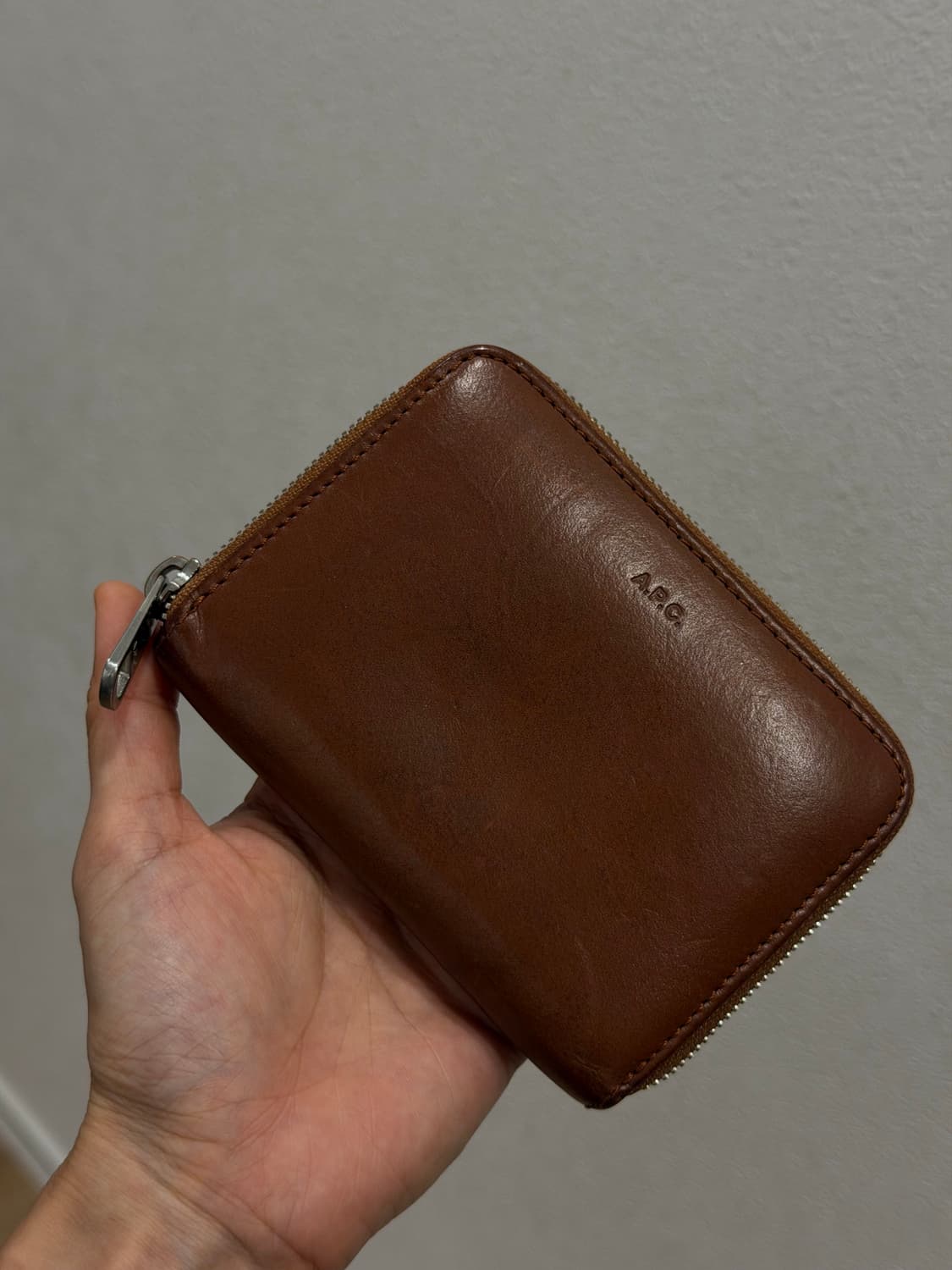 A.P.C. 아페쎄 반지갑 가죽 브라운 상품이미지2