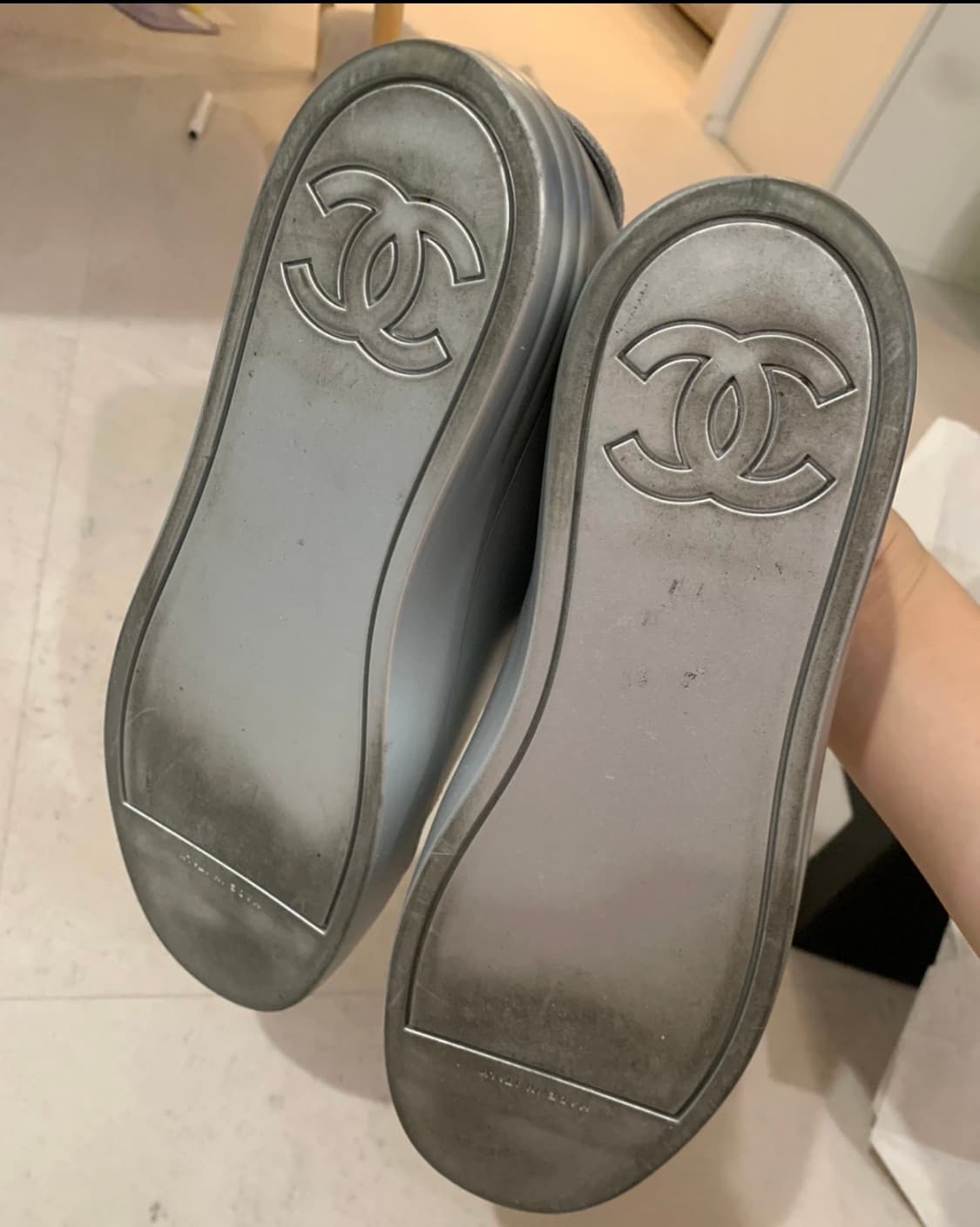 샤넬 스니커즈 38.5 상품이미지4