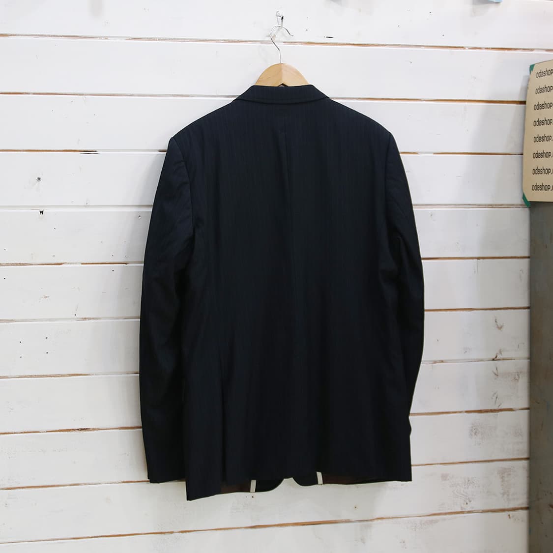 (착용컷) HUGO BOSS 스트라이프 블레이져 (남성용 105) 상품이미지2