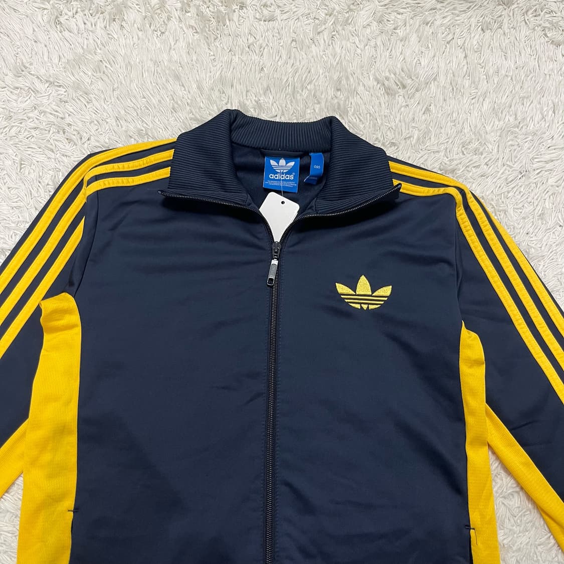 Adidas navy yellow street diver jersey 상품이미지5