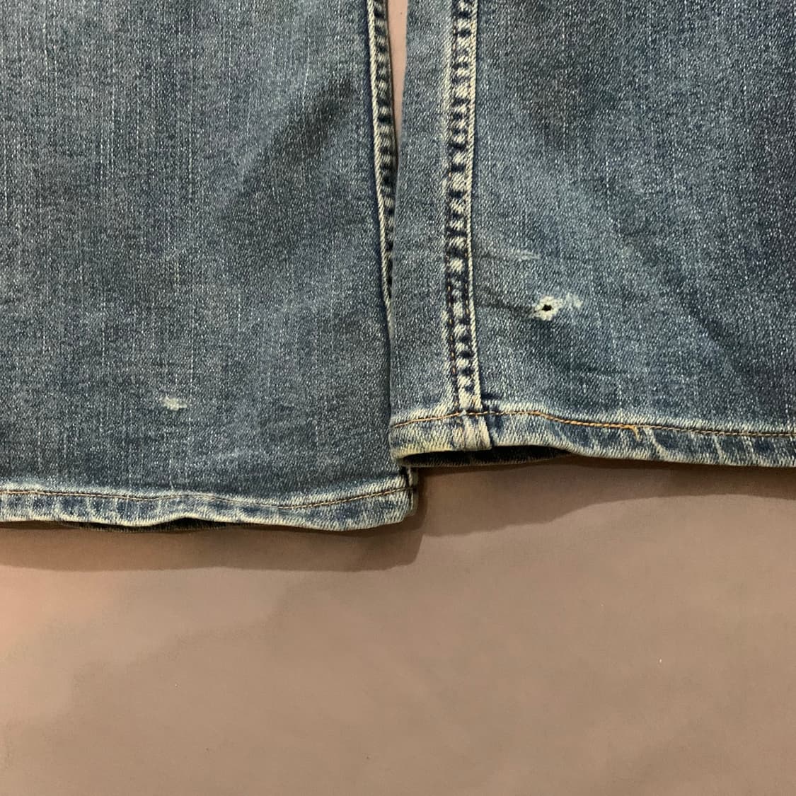 28인치 리바이스 520 로우라이즈 부츠컷 빈티지 스판 데님 청바지 상품이미지7