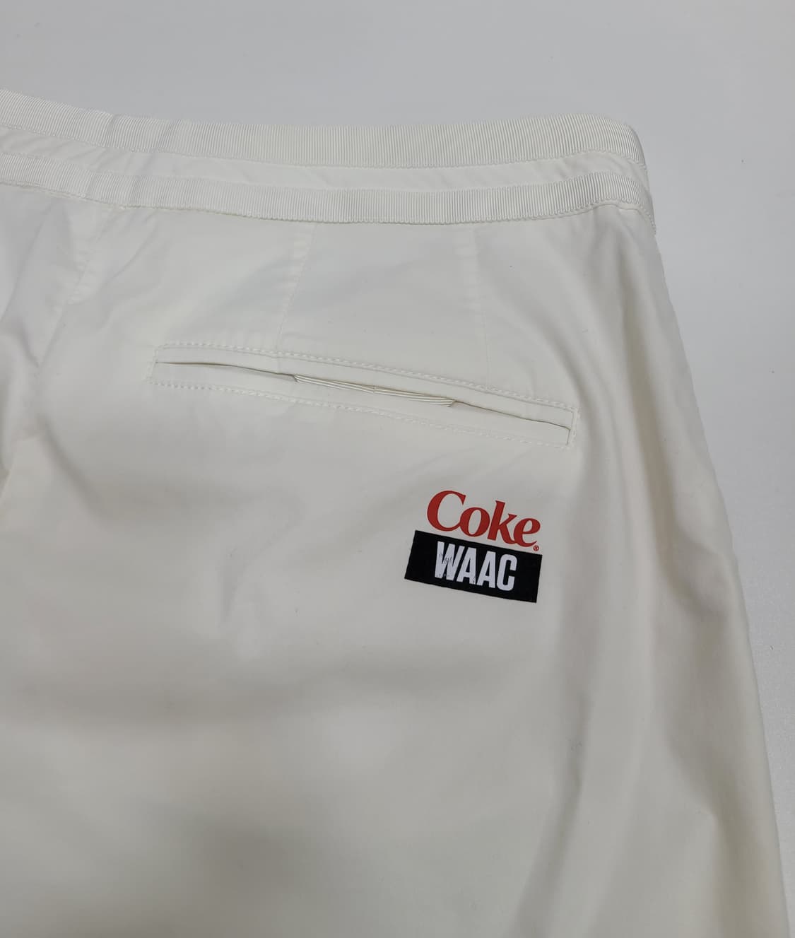 WAAC 왁 코카콜라 콜라보레이션 쇼츠  / 여 3 (70) 화이트  상품이미지4
