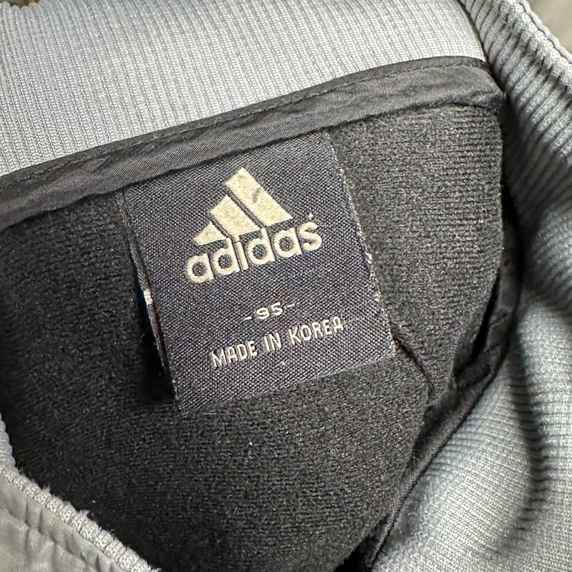 95 아디다스 레알마드리드 블랙 자켓 상품이미지4