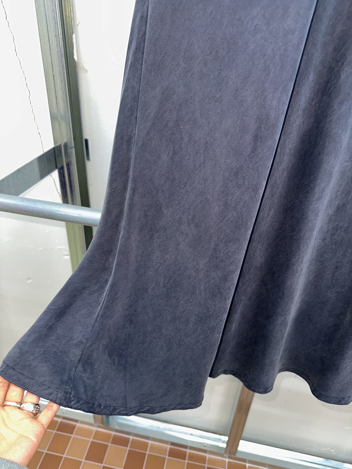 soft blue gray long skirt 상품이미지4