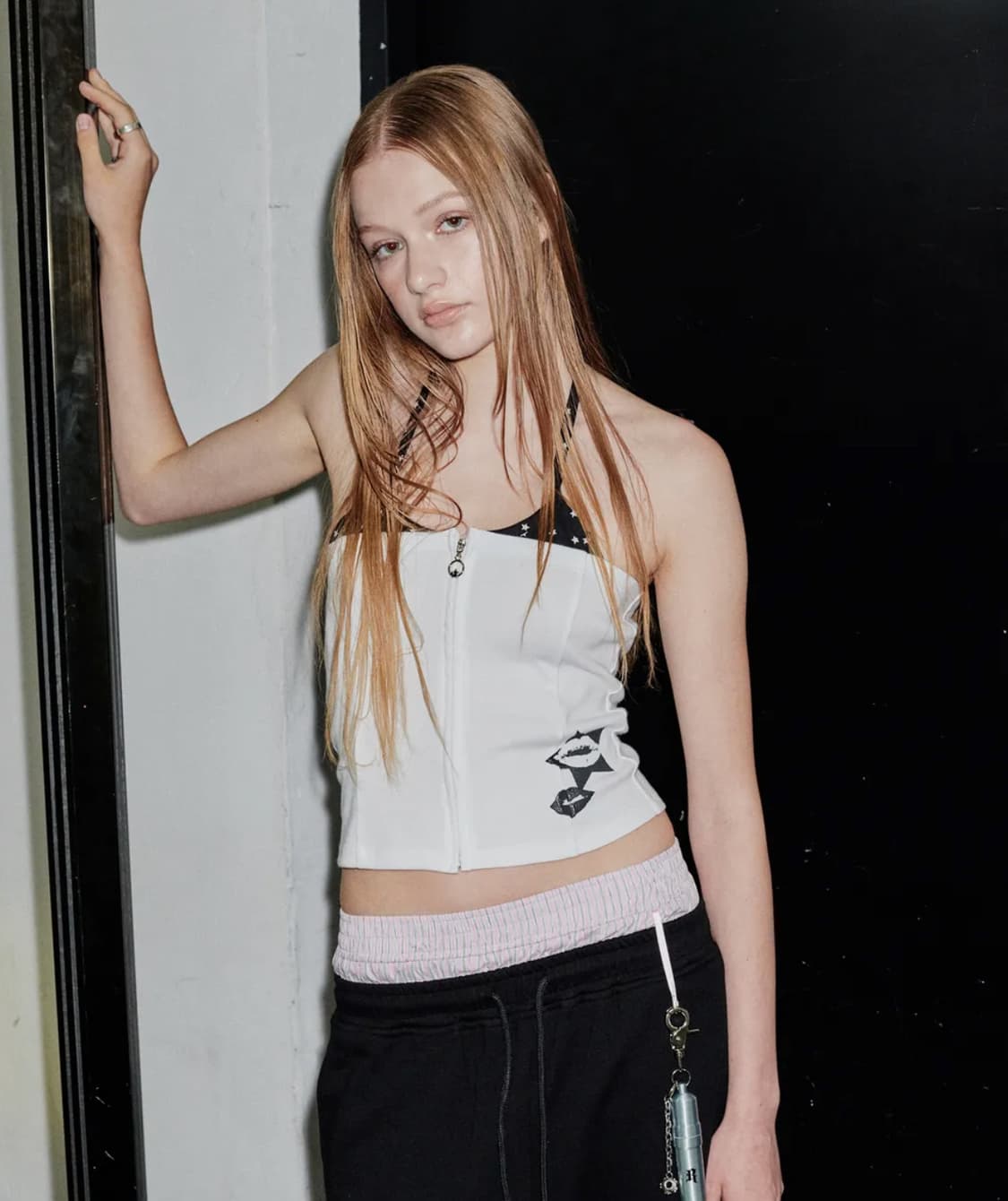 러닝하이 레이어드 슬리브리스 탑 화이트 상품이미지1