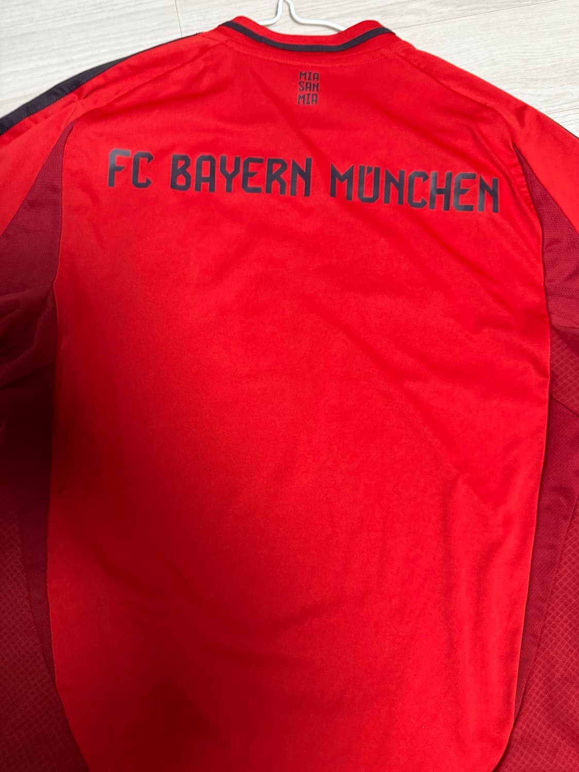 뮌헨 24-25 홈 노마킹 유니폼 상품이미지2