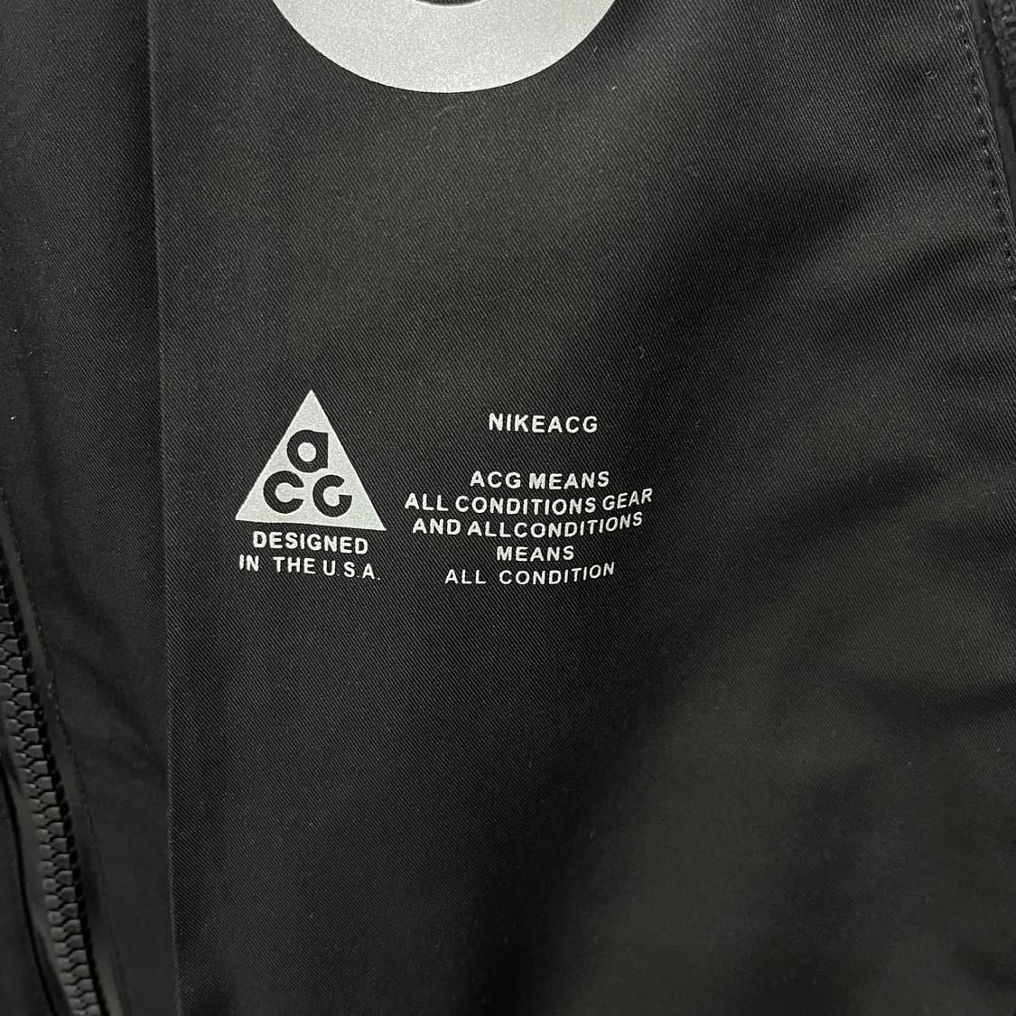 나이키 ACG 블랙 고어텍스 자켓 남/L 상품이미지3