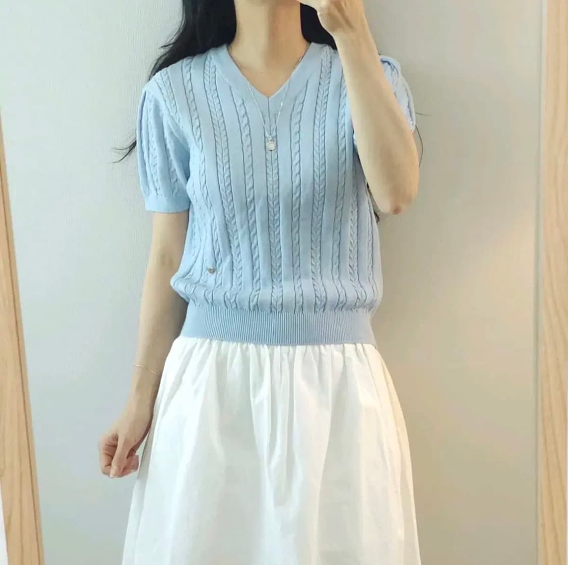 드파운드 브이넥 케이블 니트 상품이미지4