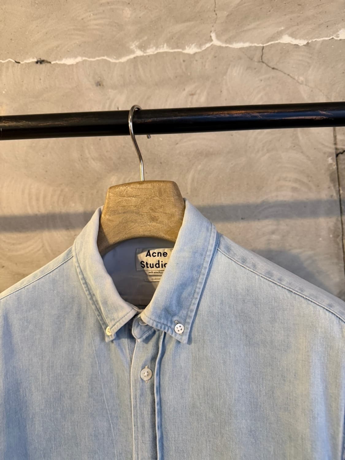 아크네 스튜디오 데님 버튼다운 셔츠 100 상품이미지4