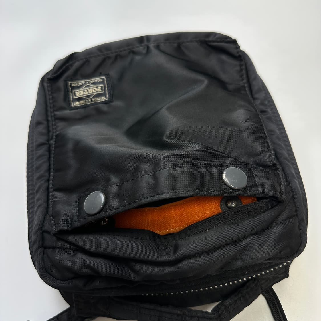 PORTER TANKER SHOULDER BAG 포터 탱커 숄더백 상품이미지6
