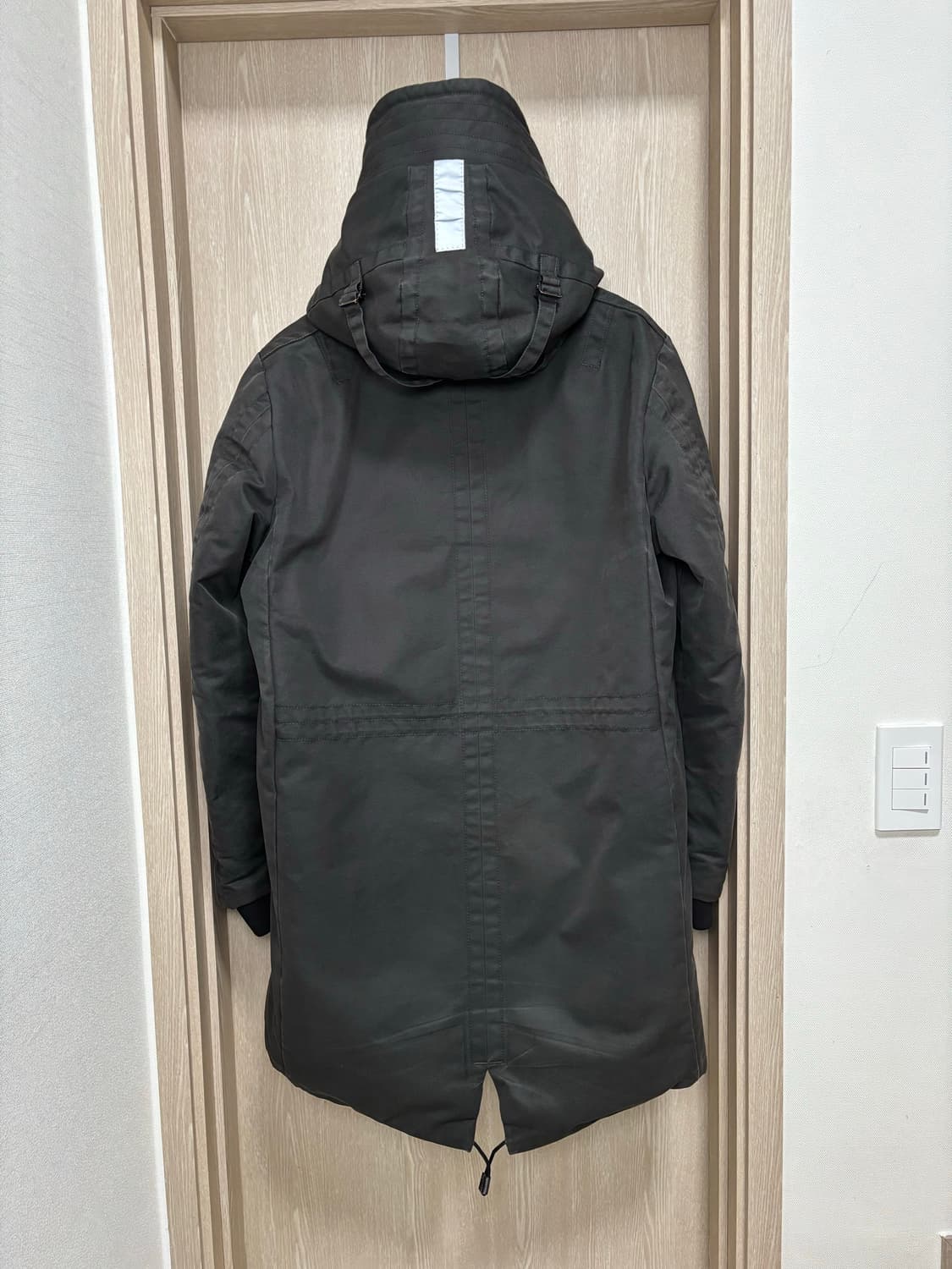 PEUTEREY 페트레이 KASA 다운 퍼 패딩코트L/차콜그레이 상품이미지4