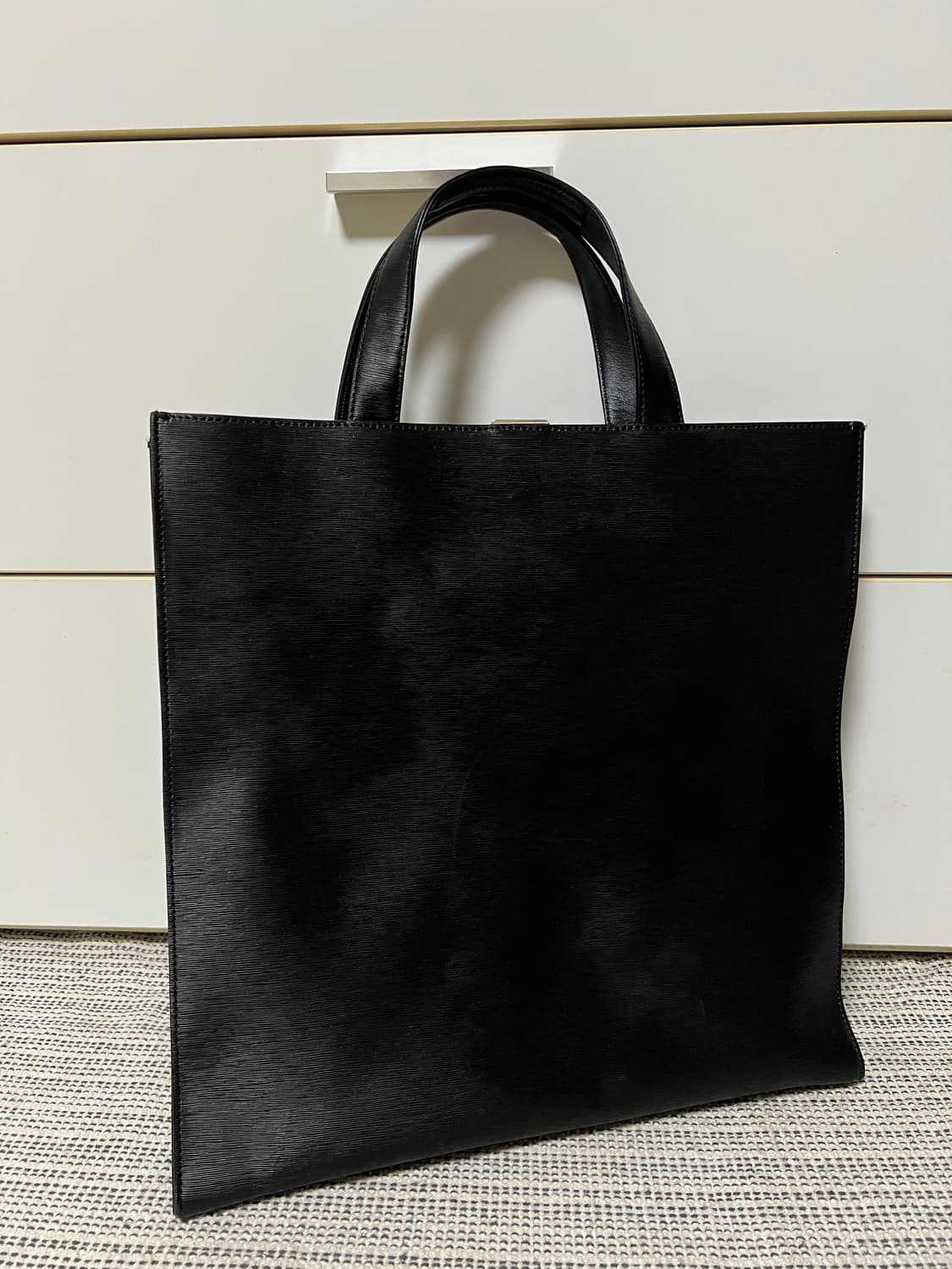 질스튜어트 뉴욕 마티아스 블랙 토트백 상품이미지1