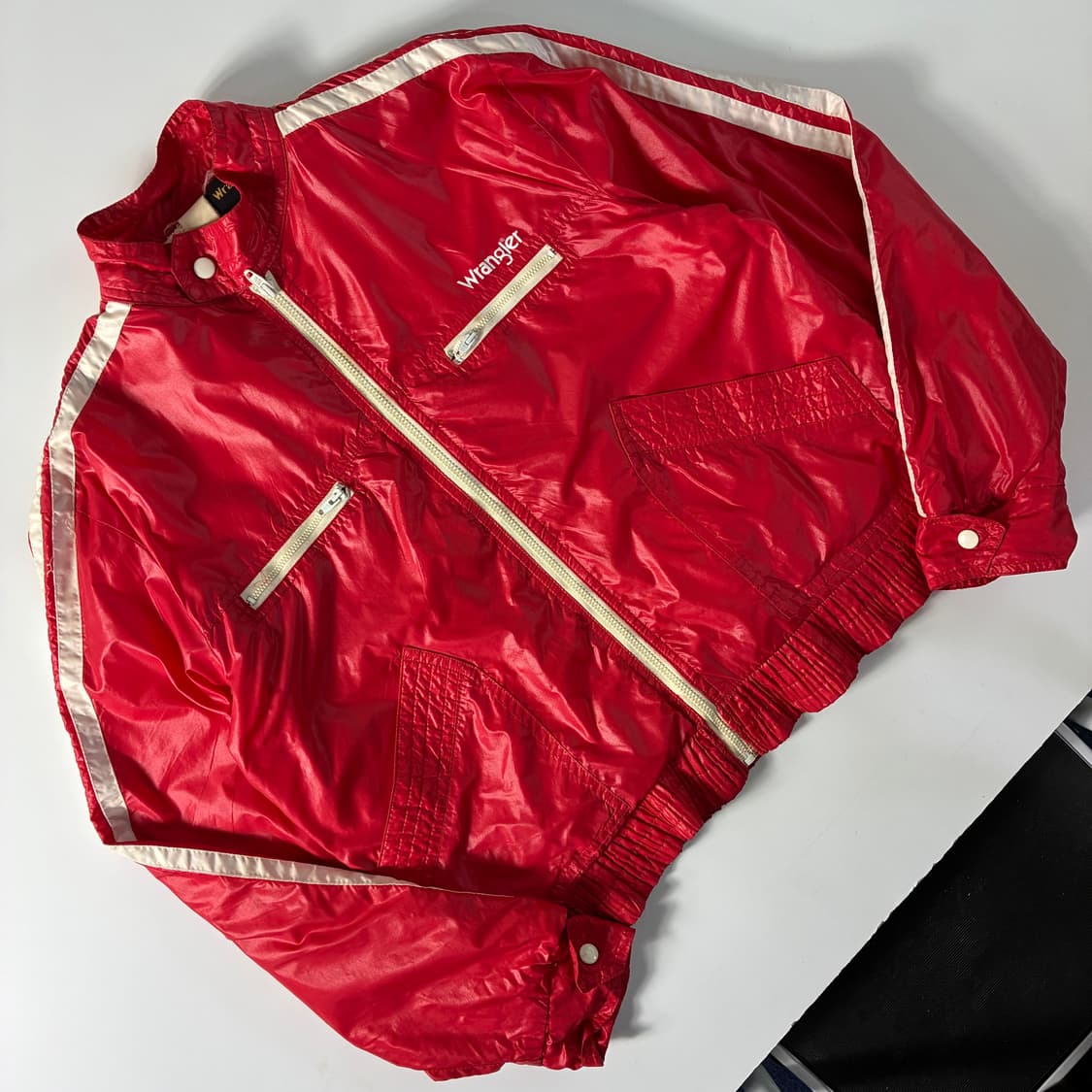 Wrangler  랭글러 올드스쿨 레드 바람막이 자켓  상품이미지2