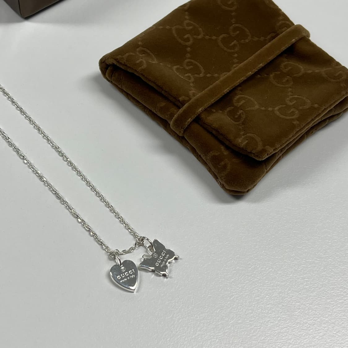구찌 하트 나비 목걸이 상품이미지8