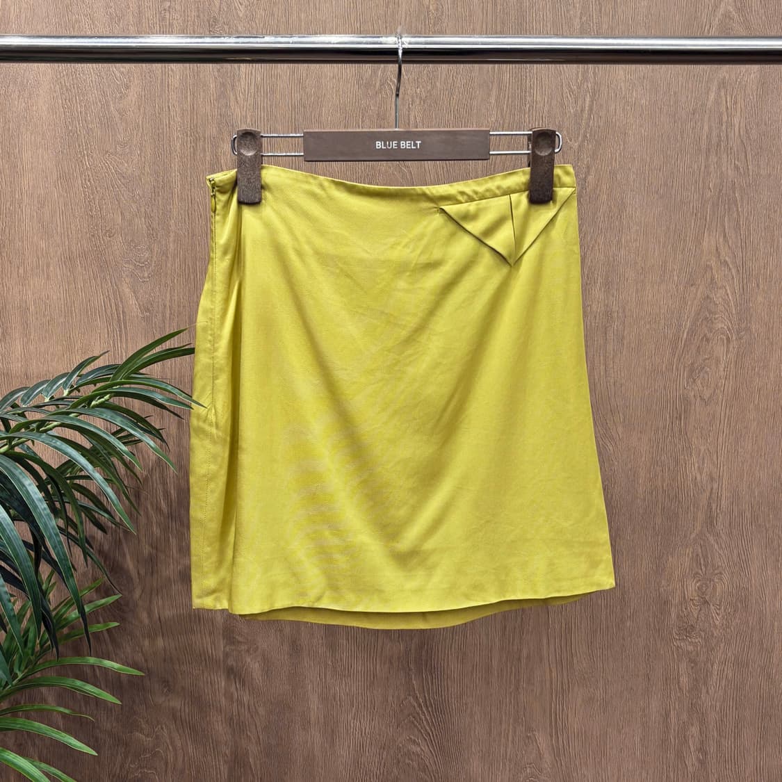 보테가 베네타 미니 스커트 언발란스 플랩 디테일 H라인 옐로우 상품이미지1