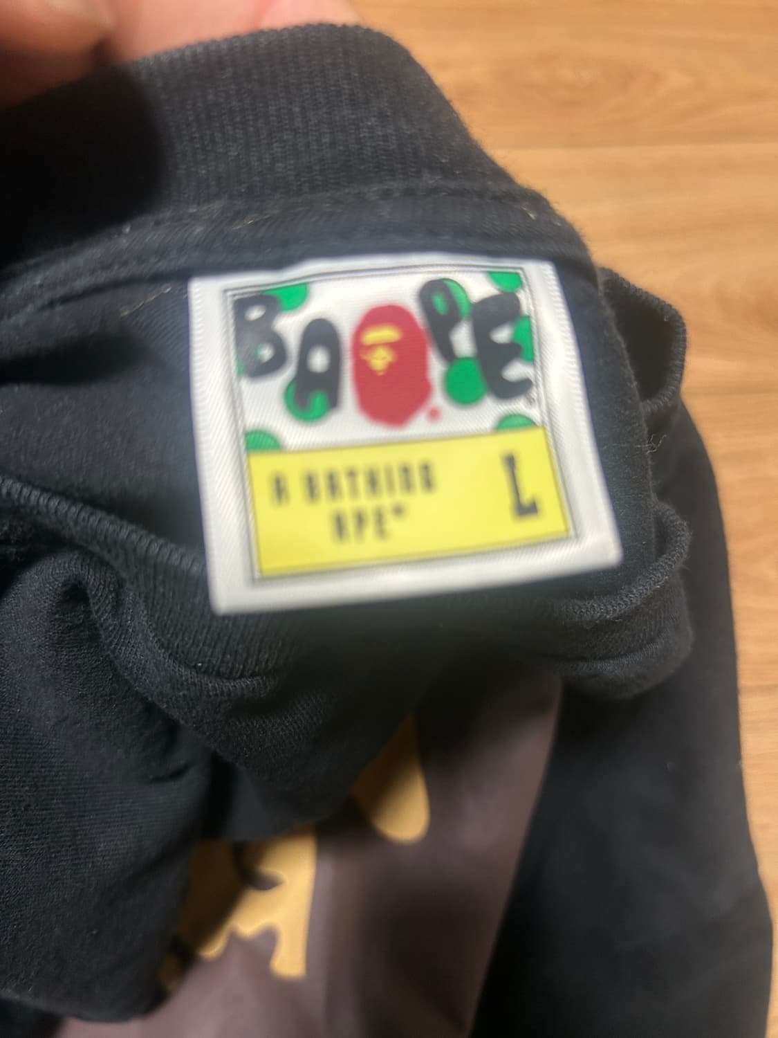 베이프 맨투맨 상품이미지3