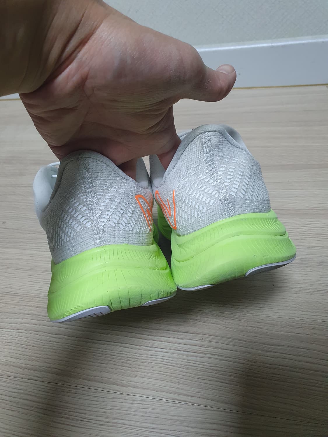 뉴발란스 퓨어셀 프로펠 v4 러닝화 285 상품이미지6