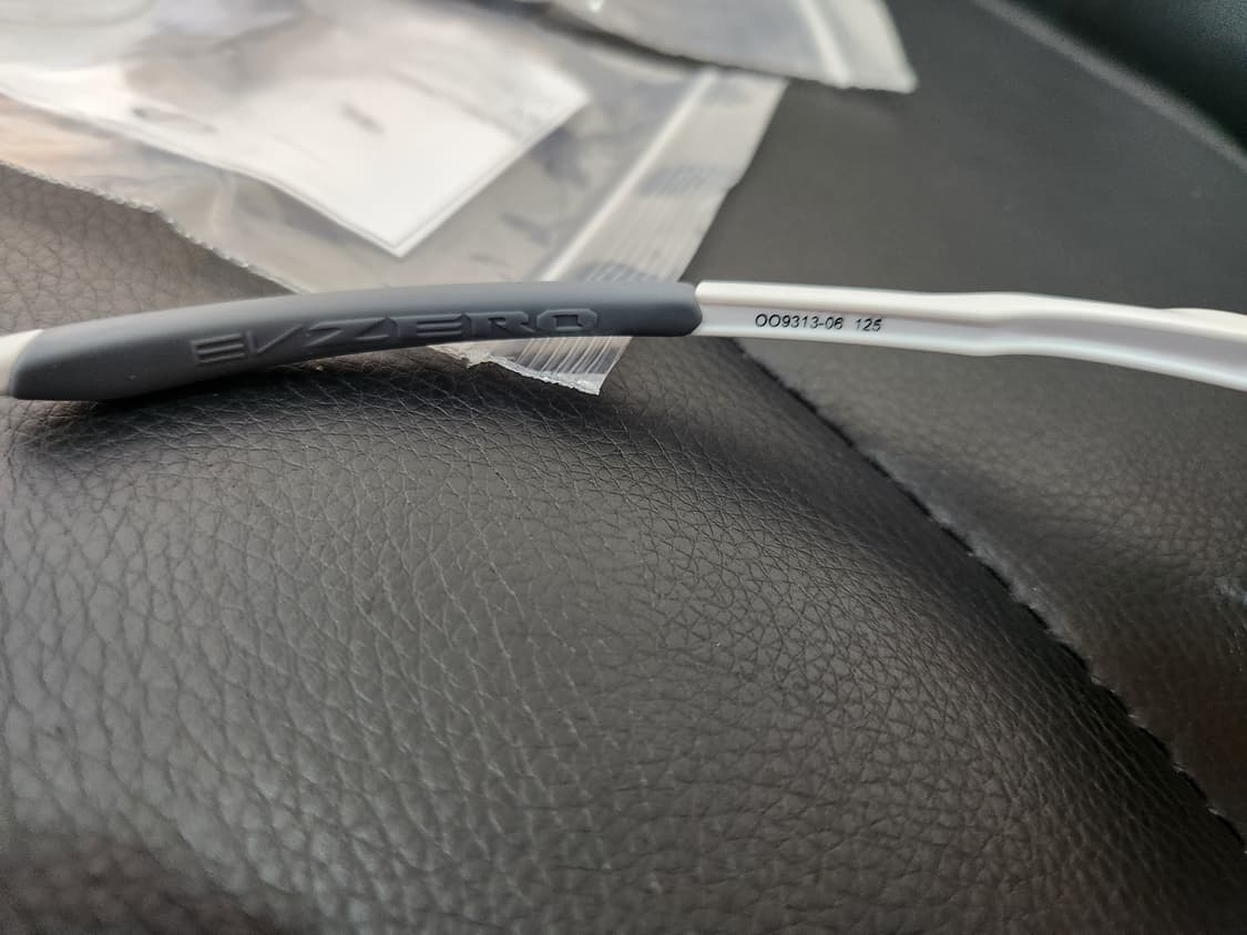 오클리o009313 every 변색렌즈 상품이미지3