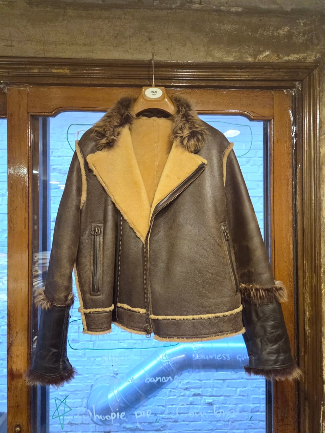 아비렉스 무스탕 상품이미지5