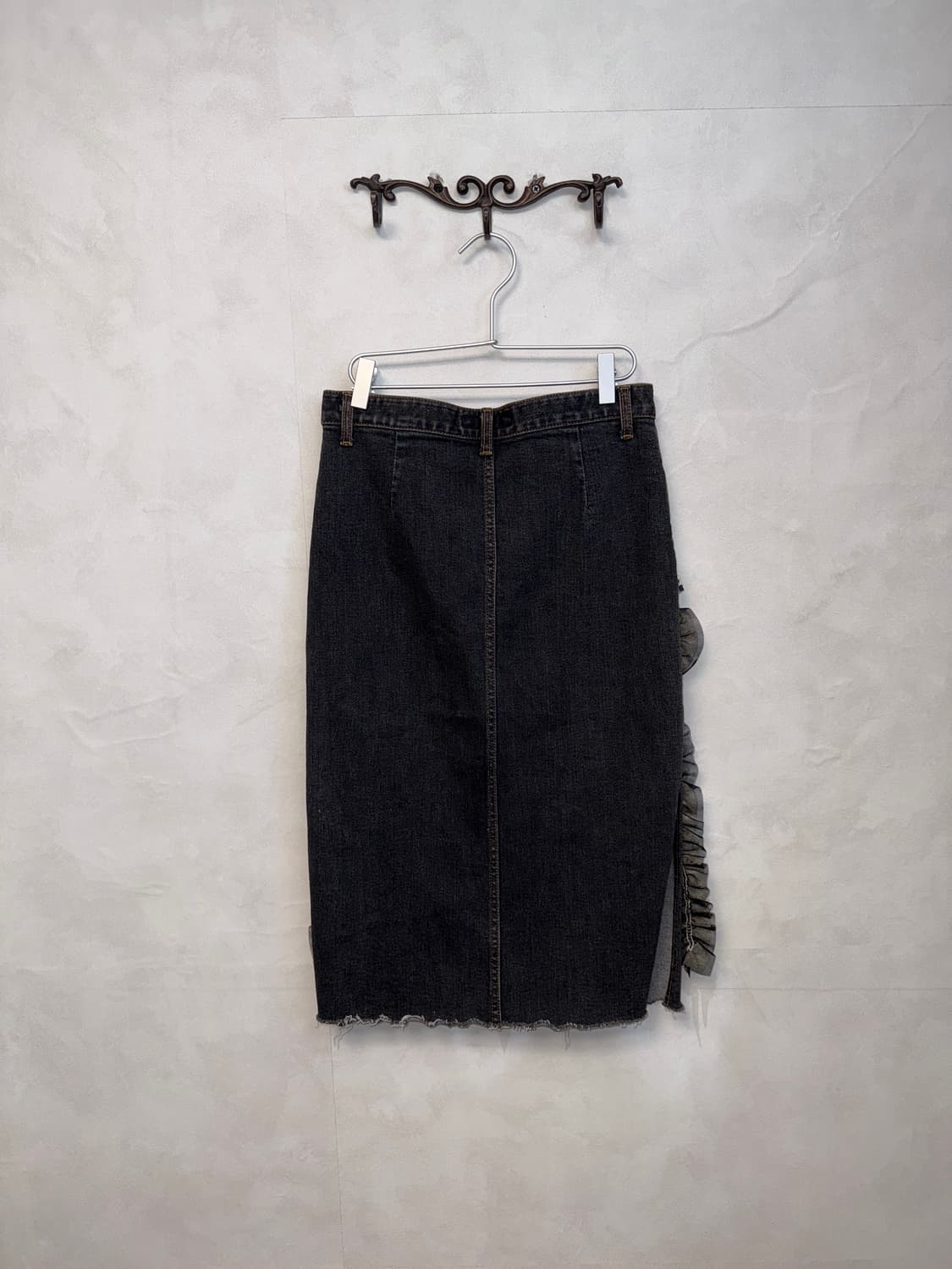 Black denim flower lace slit midi skirt 상품이미지4
