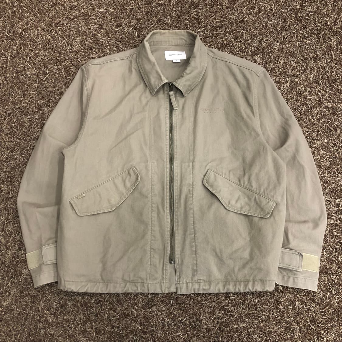 디스이즈네버댓 백로고 집업 자켓 상품이미지1