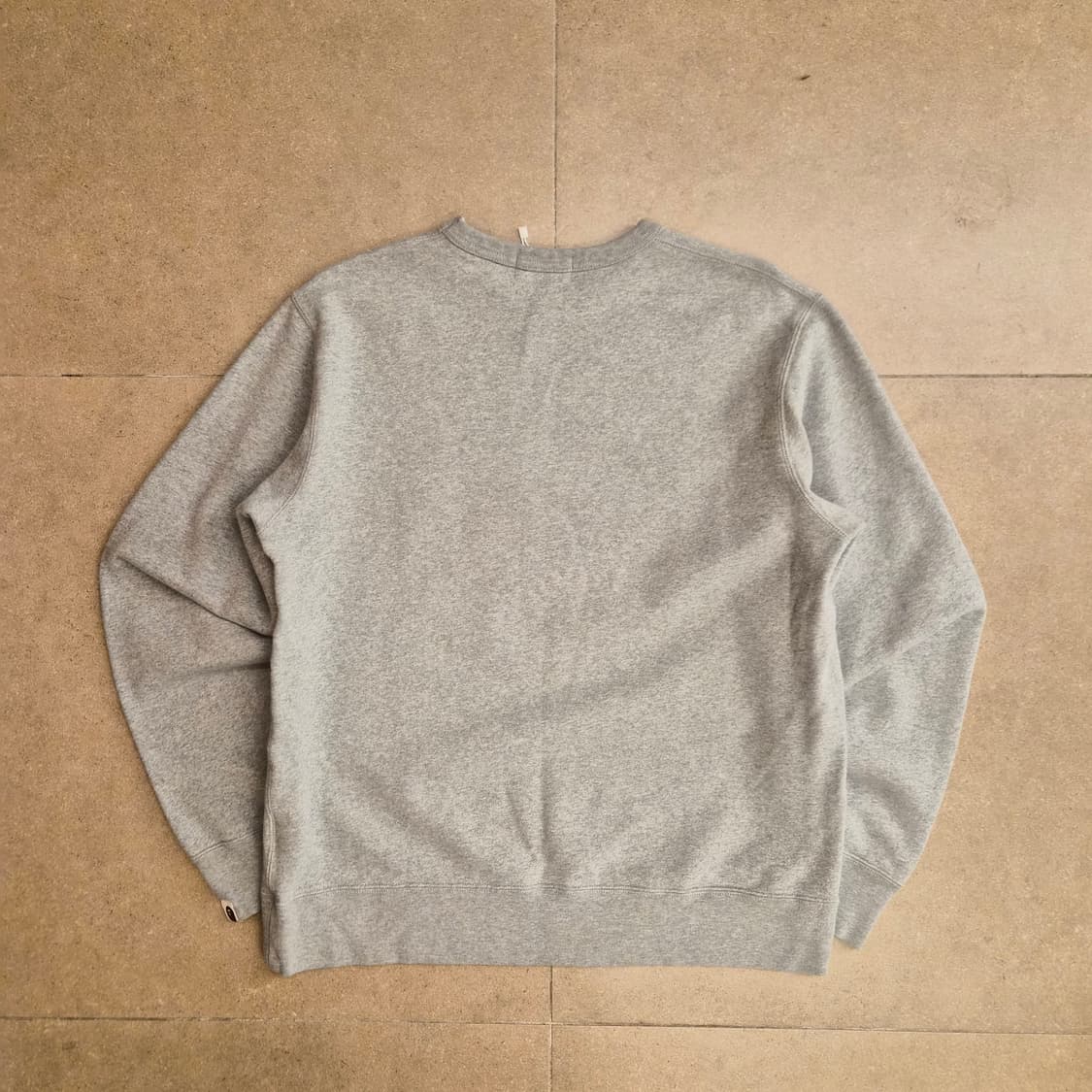 베이프 맨투맨 상품이미지3