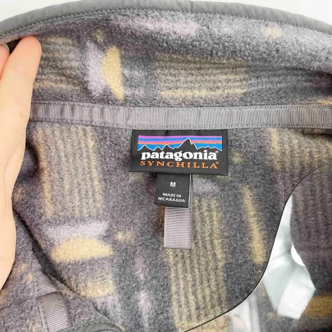 D2 파타고니아 프린티드 신칠라 스냅-T 플리스 M사이즈 상품이미지5