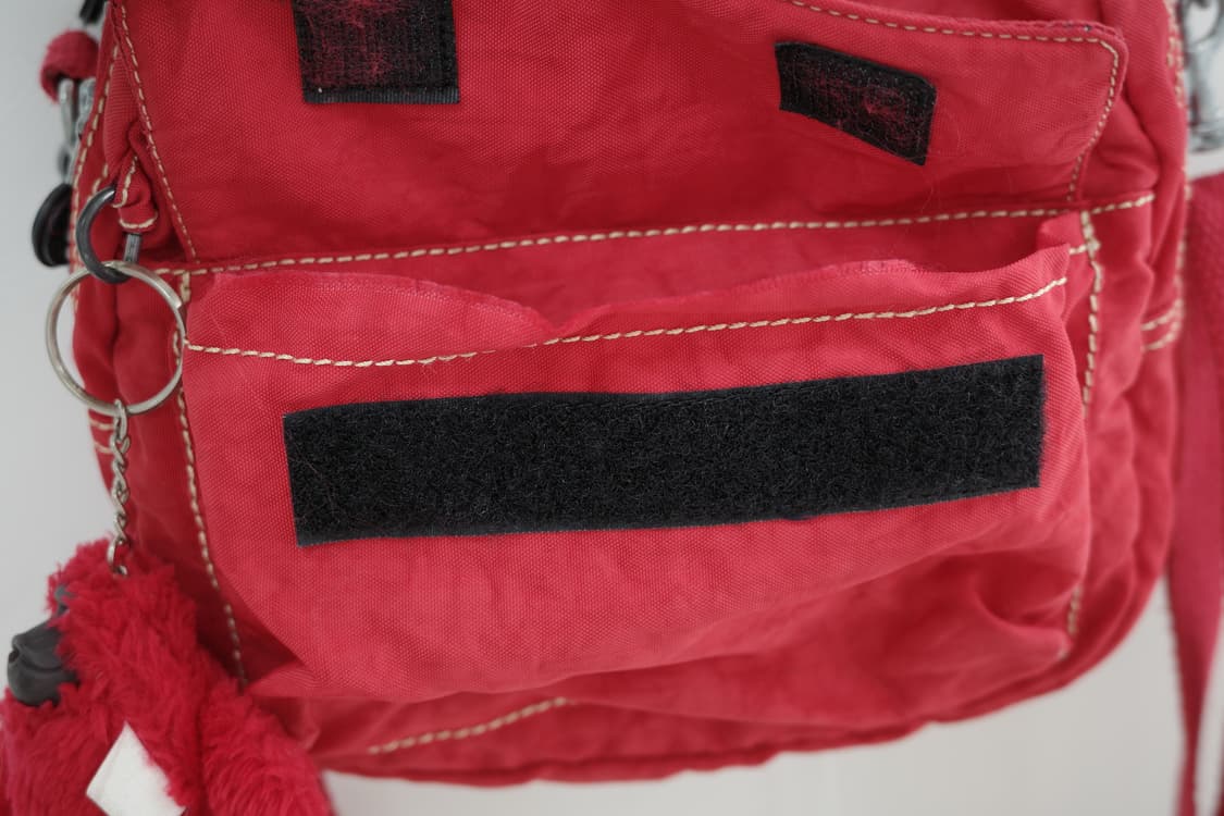 Kipling red cross bag 상품이미지8
