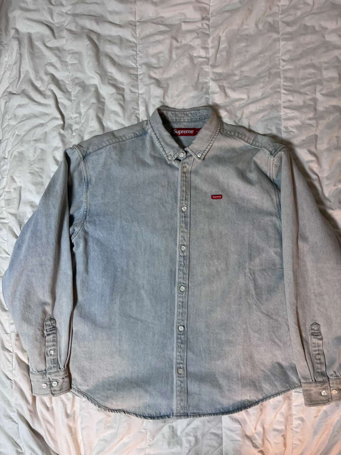 슈프림 24SS 스몰로고 데님셔츠 상품이미지1