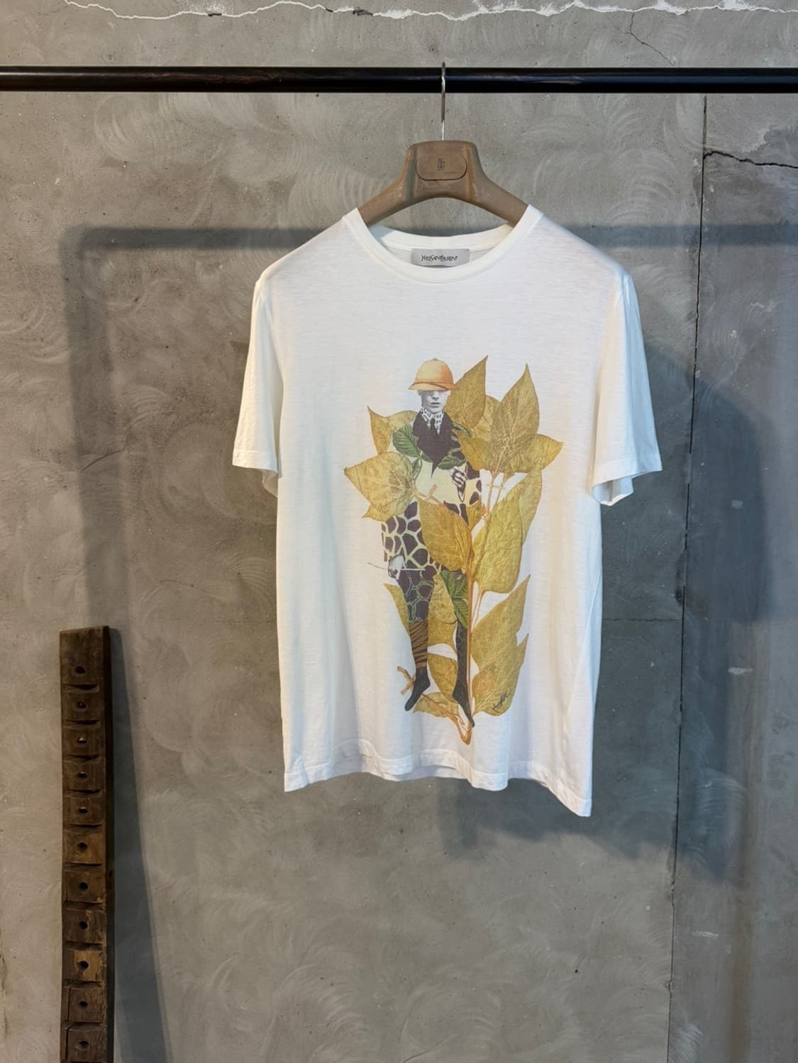 입생로랑 그래픽 티셔츠 100 상품이미지1