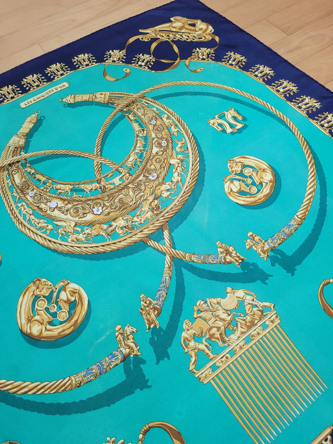 정품 에르메스 까레 실크 스카프 상품이미지6