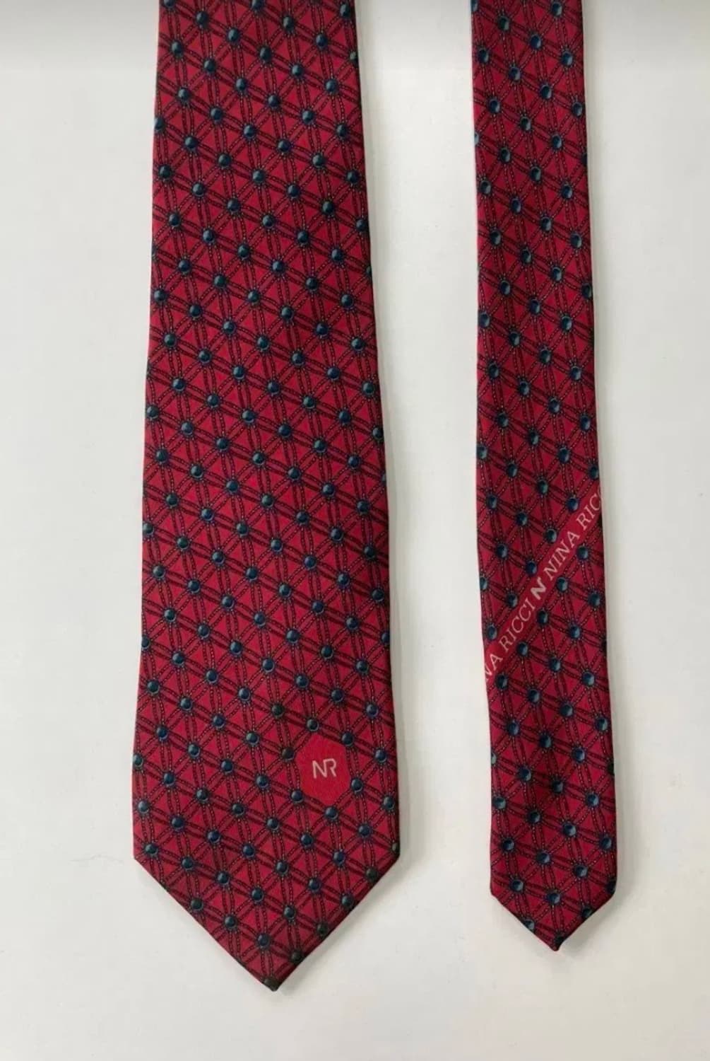 니나리치 넥타이 상품이미지1
