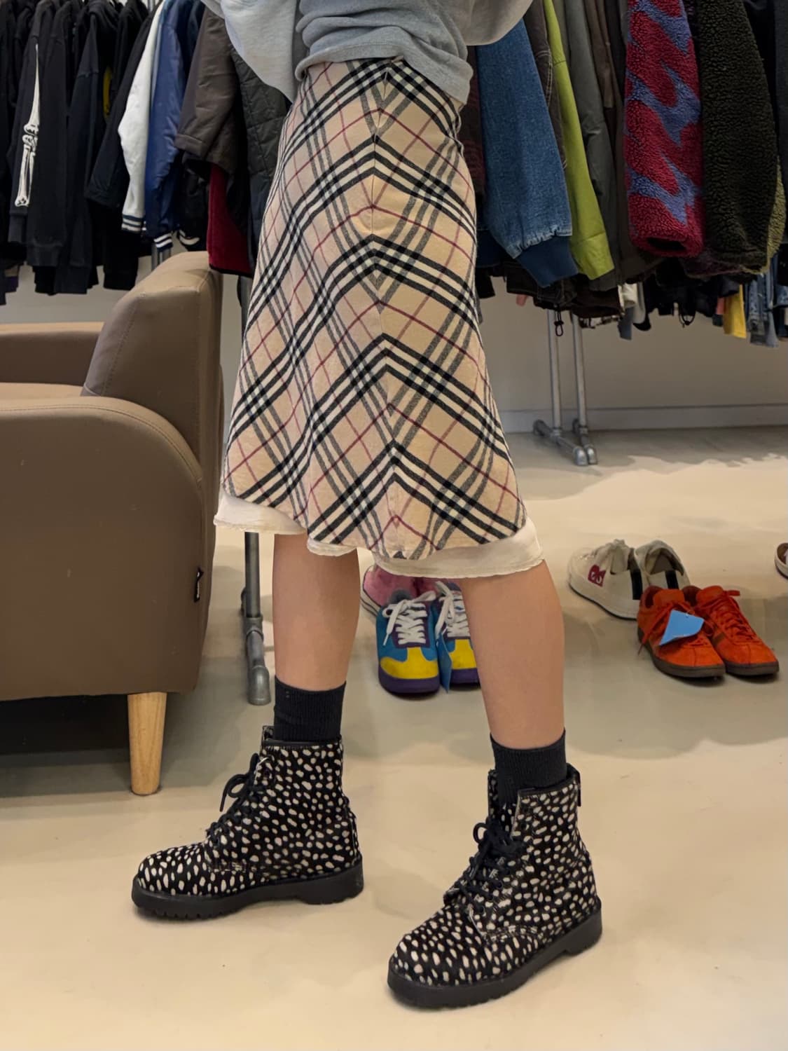 버버리 미디 스커트 상품이미지8