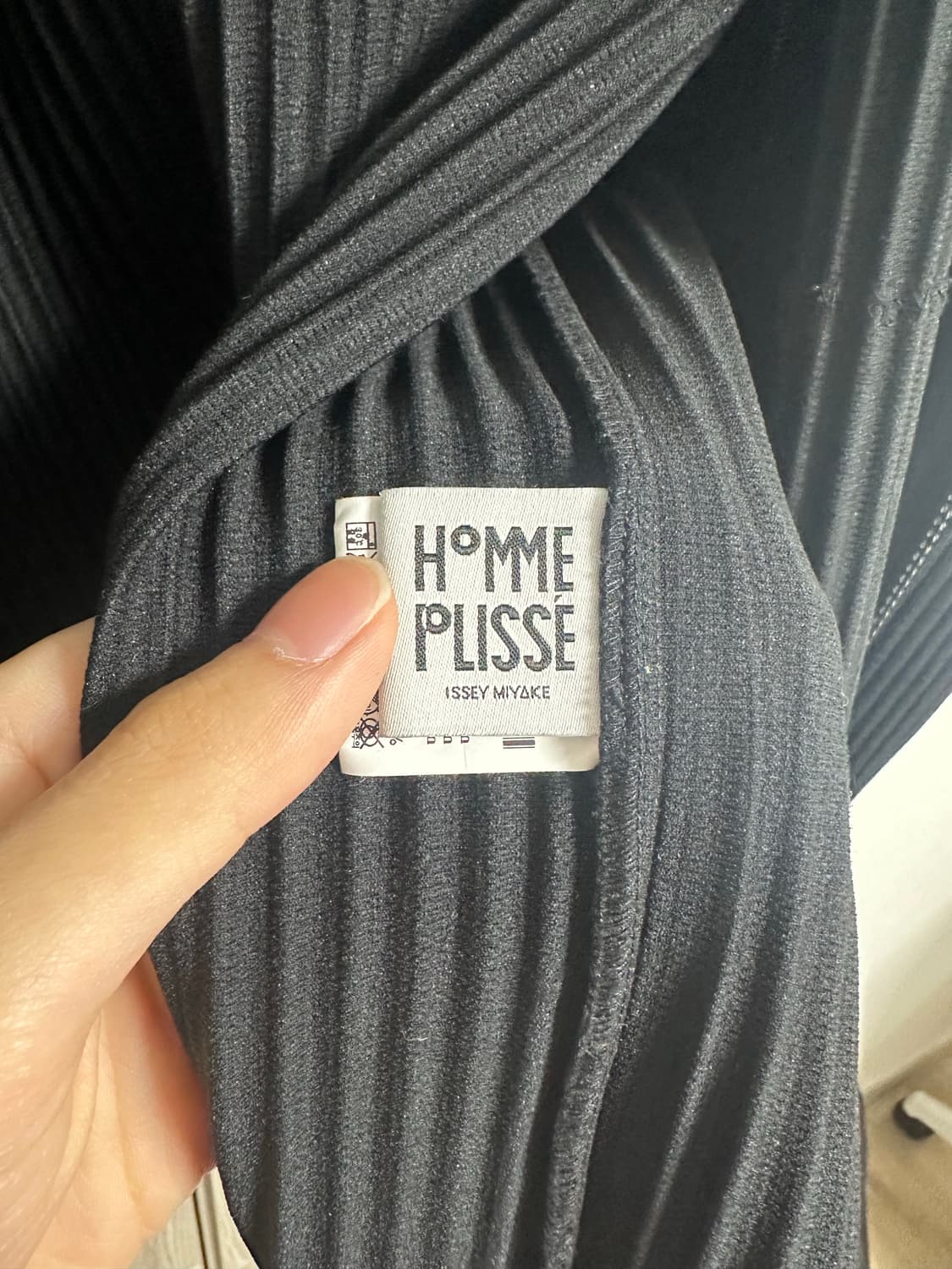 [3] 옴므플리세 집업 상품이미지4