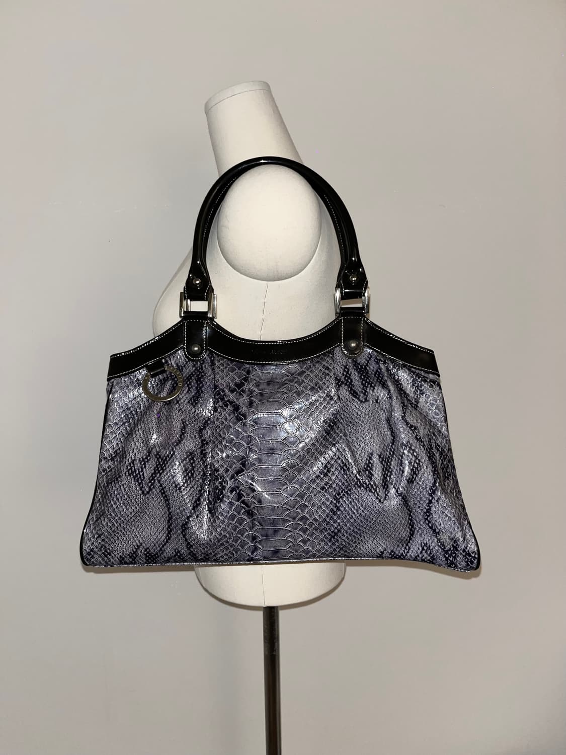 Olivia Lauren leather Shoulder bag 상품이미지1