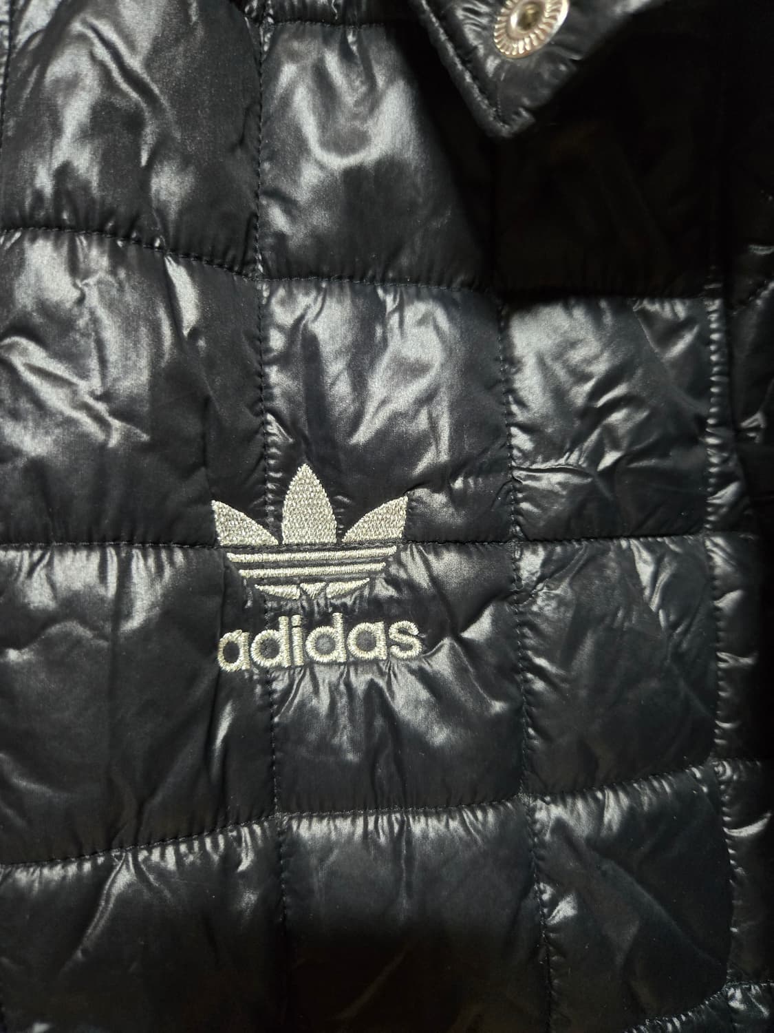 아디다스 여성 블랙 퀼팅 패딩 상품이미지4