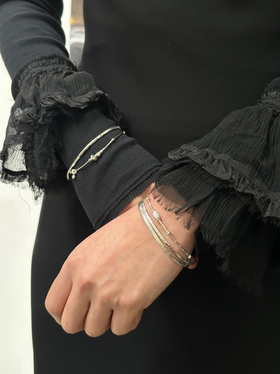 Antique-Inspired Silver Mix Bracelet 상품이미지3