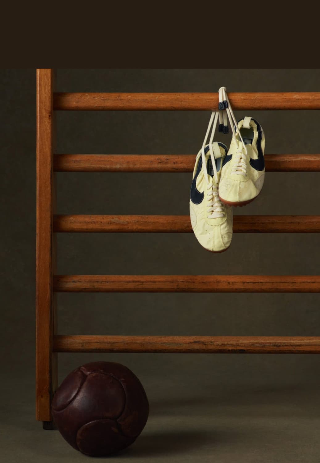 [280] 자크뮈스 나이키 문슈 앨러배스터 오프 누아르 상품이미지1