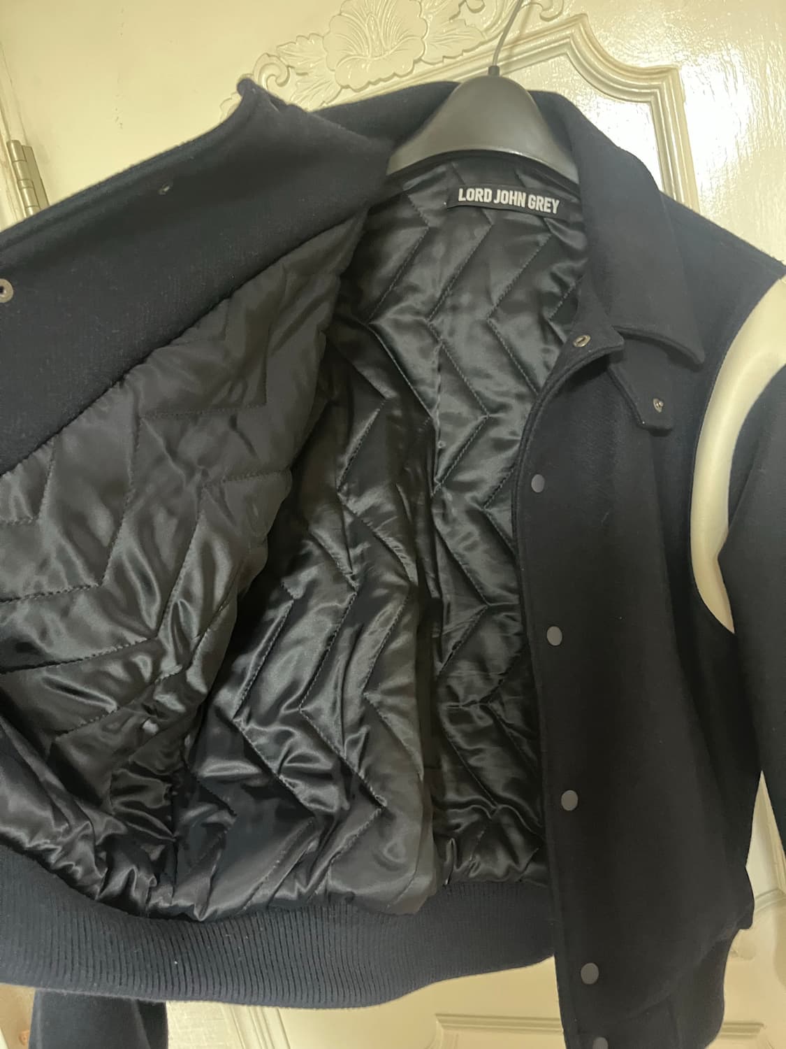 로드존그레이 바시티 울자켓 상품이미지2