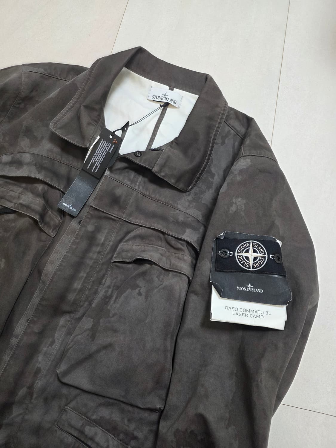 스톤아일랜드 Raso Gommato 3L Laser camo 상품이미지2