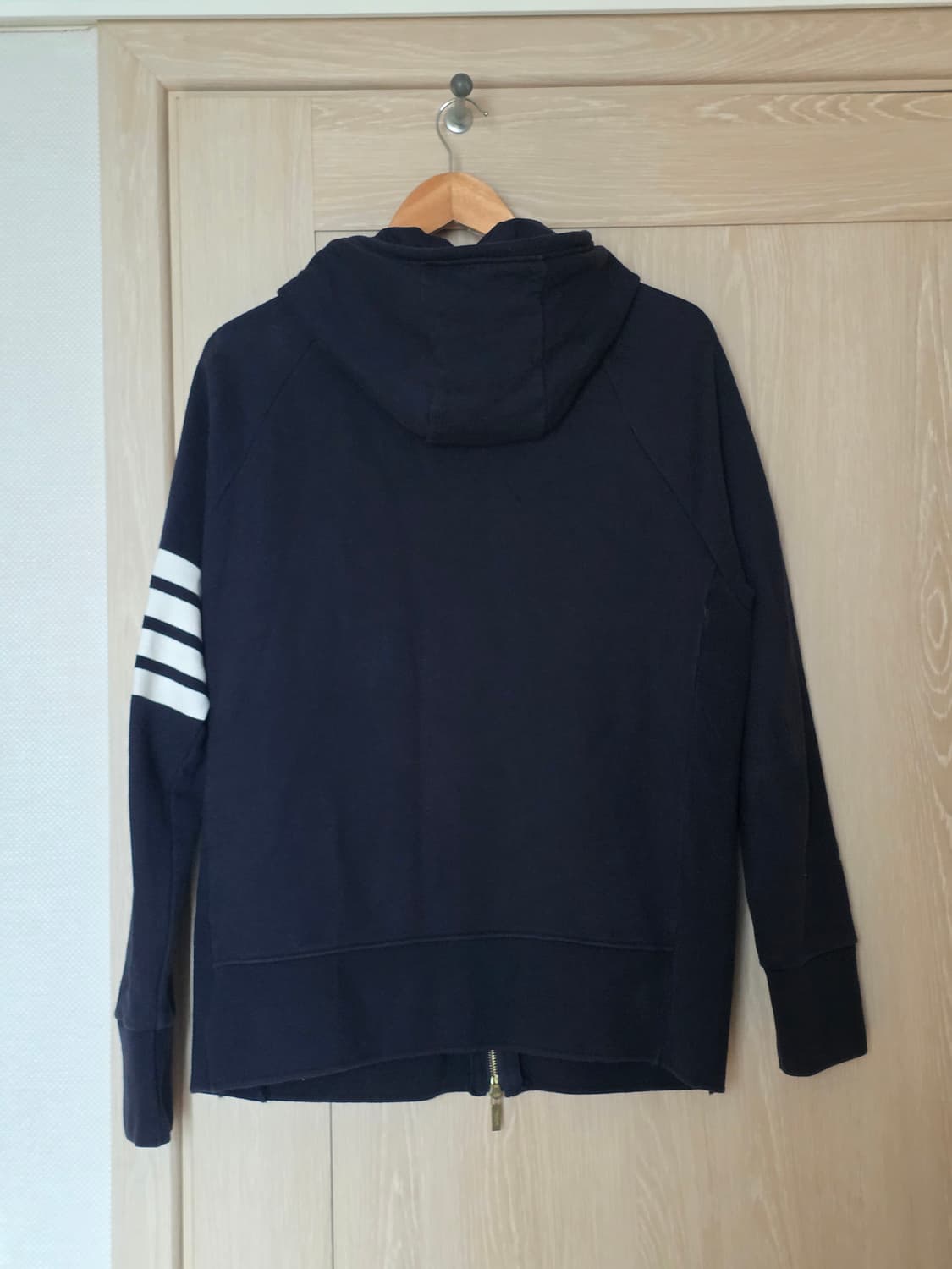 [5사이즈] 톰브라운 사선완장 금장 후드 집업 상품이미지7