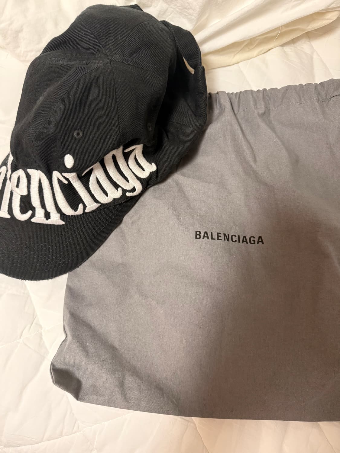 발렌시아가 다이애그널 로고 캡 L 상품이미지1