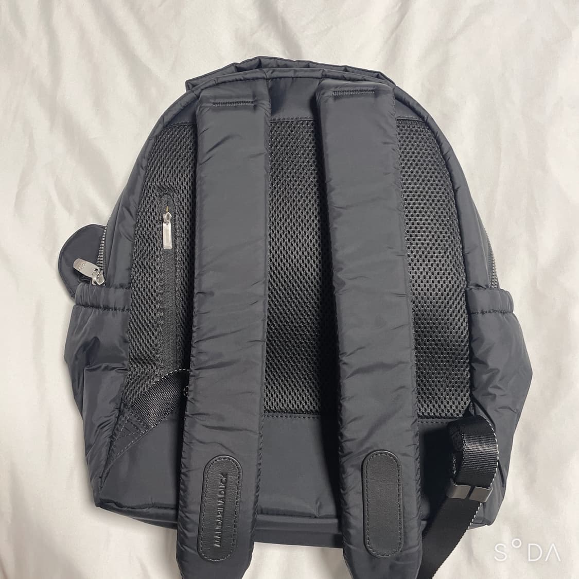 만다리나덕 나일론 백팩 상품이미지2