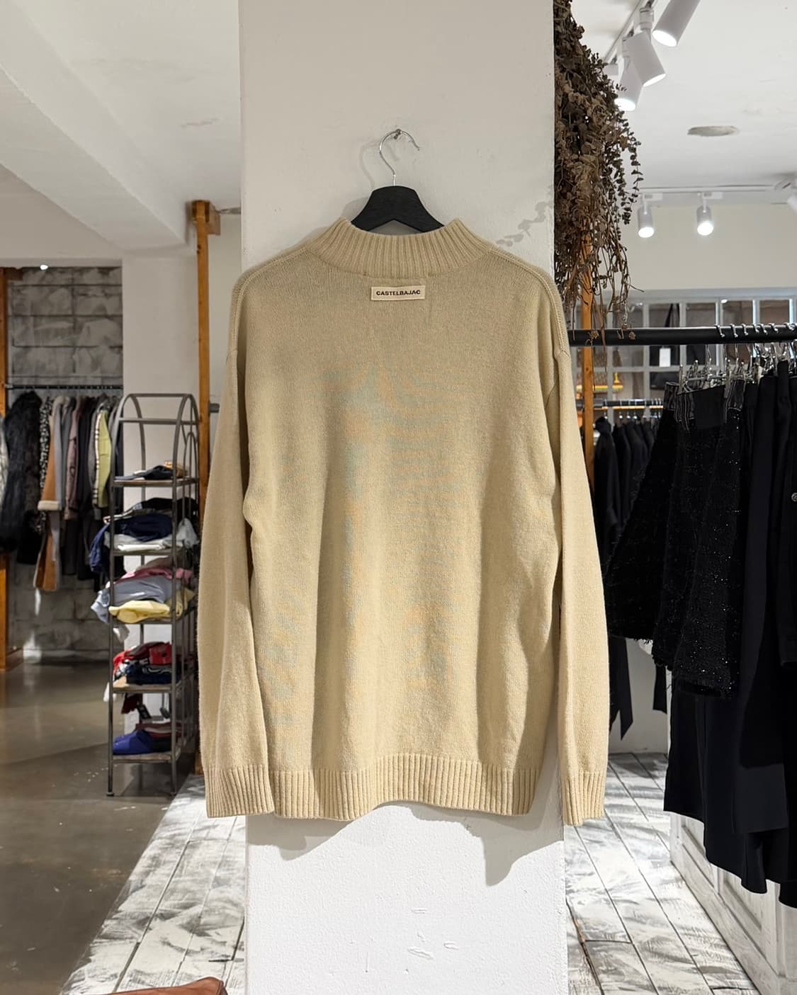 카스텔바작 베이지 스누피 우드스탁 니트 상품이미지6