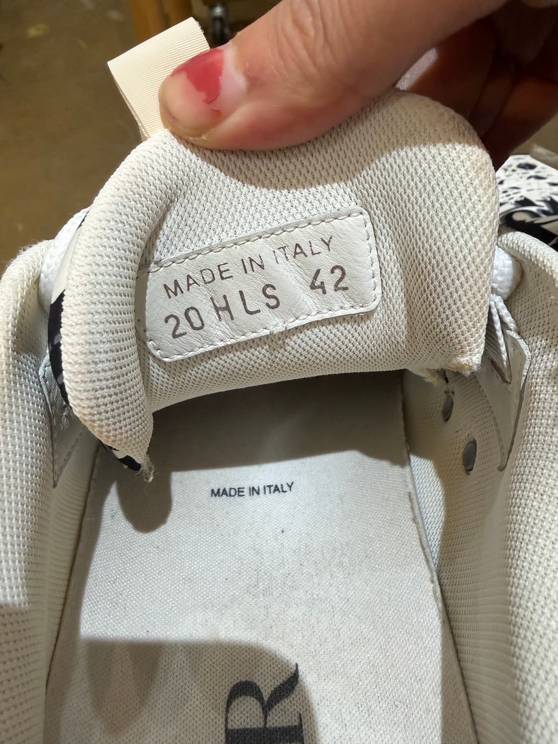 디올 오블리크 스니커즈 블랙/화이트 상품이미지5