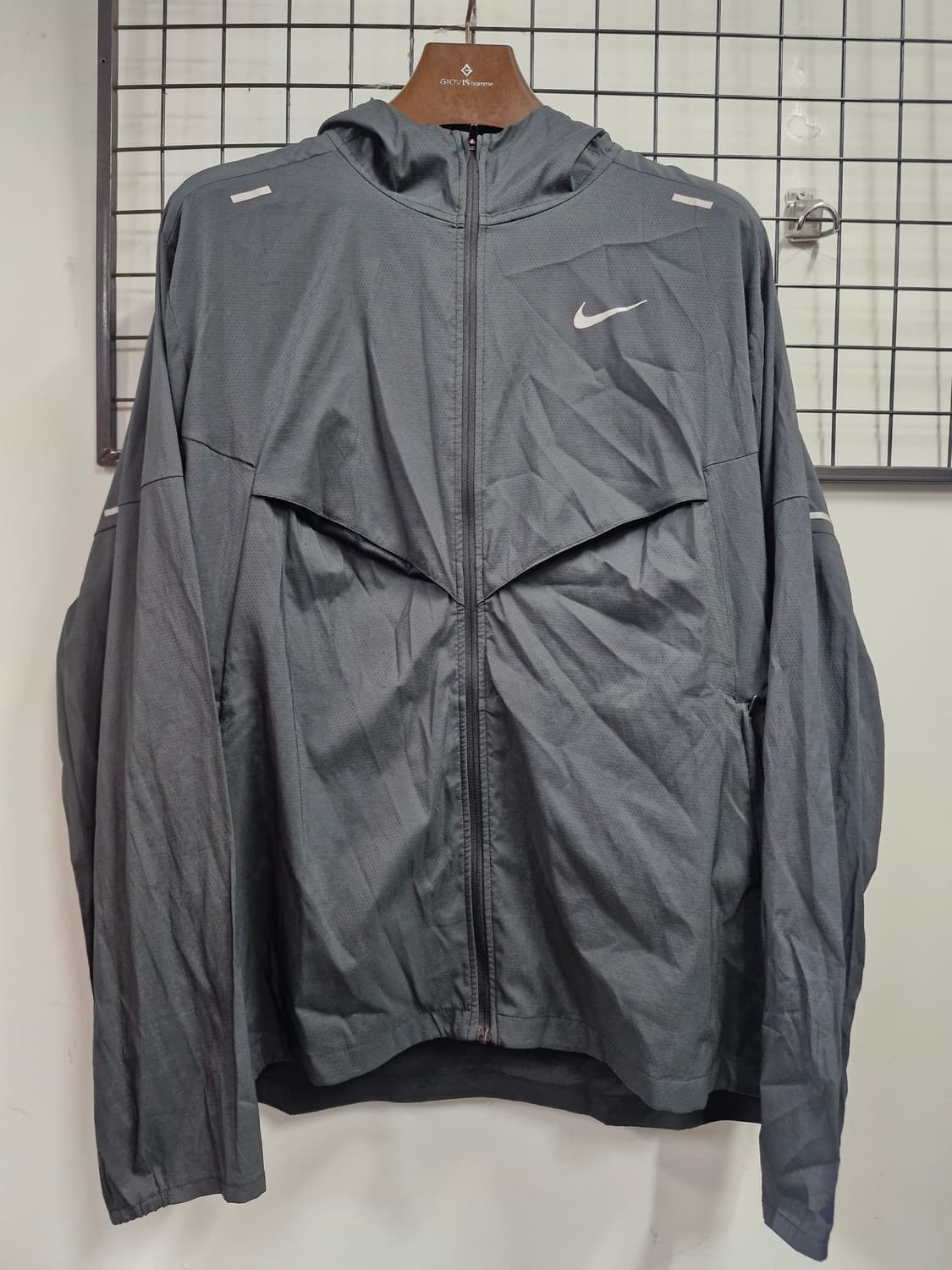110XXL 나이키 리펠 UV 윈드러너 바람막이 자켓  상품이미지1