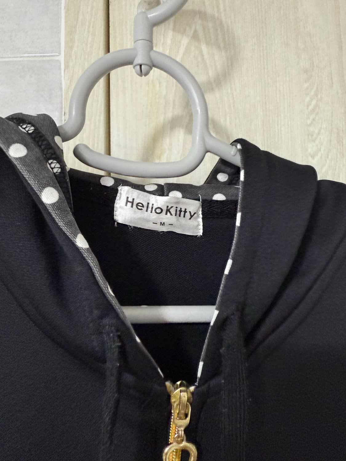 M / 헬로키티 골드 도트 후드집업 상품이미지4