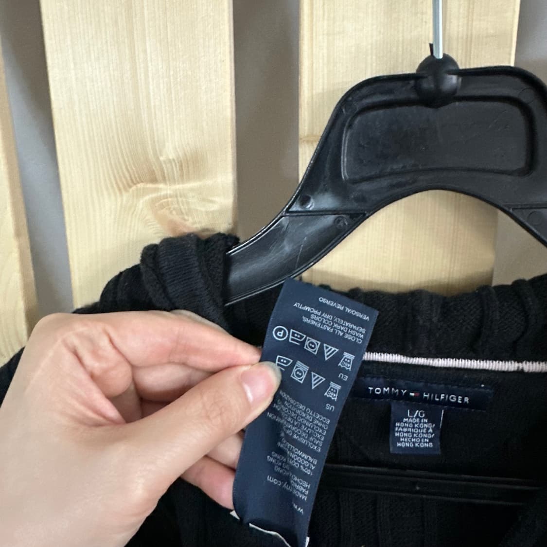 (L) 타미힐피거 블랙 케이블 니트 집업 상품이미지5