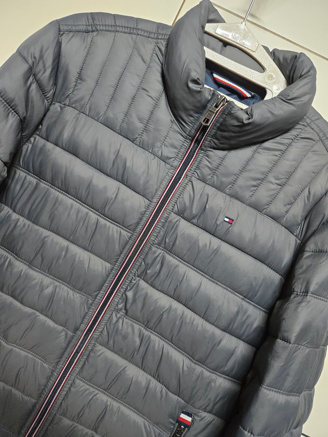 타미힐피거 남성 경량패딩 상품이미지2